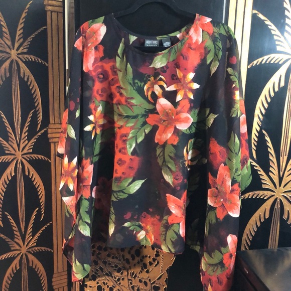 Chico’s Caftan Like Flowered Top- Size S/M - Picture 1 of 2